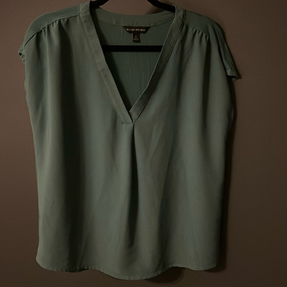 Banana Republic blouse